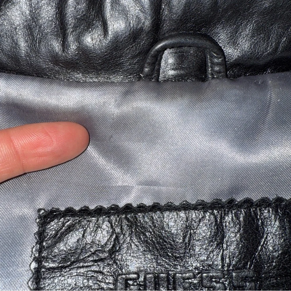 GUESS Jacket‎ Women’s S Black Genuine Leather 5-Snap Button Front Trucker *READ